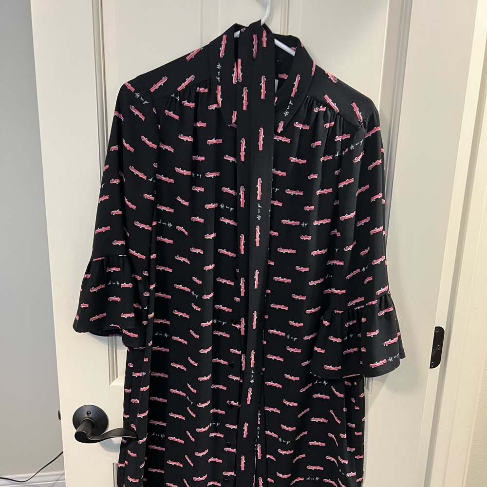 Perfect for Spring - Belted Kate Spade shirt dress pink convertible pattern